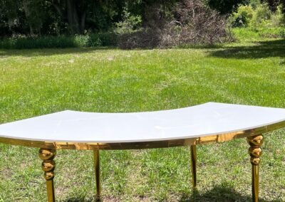 Serpentine Table